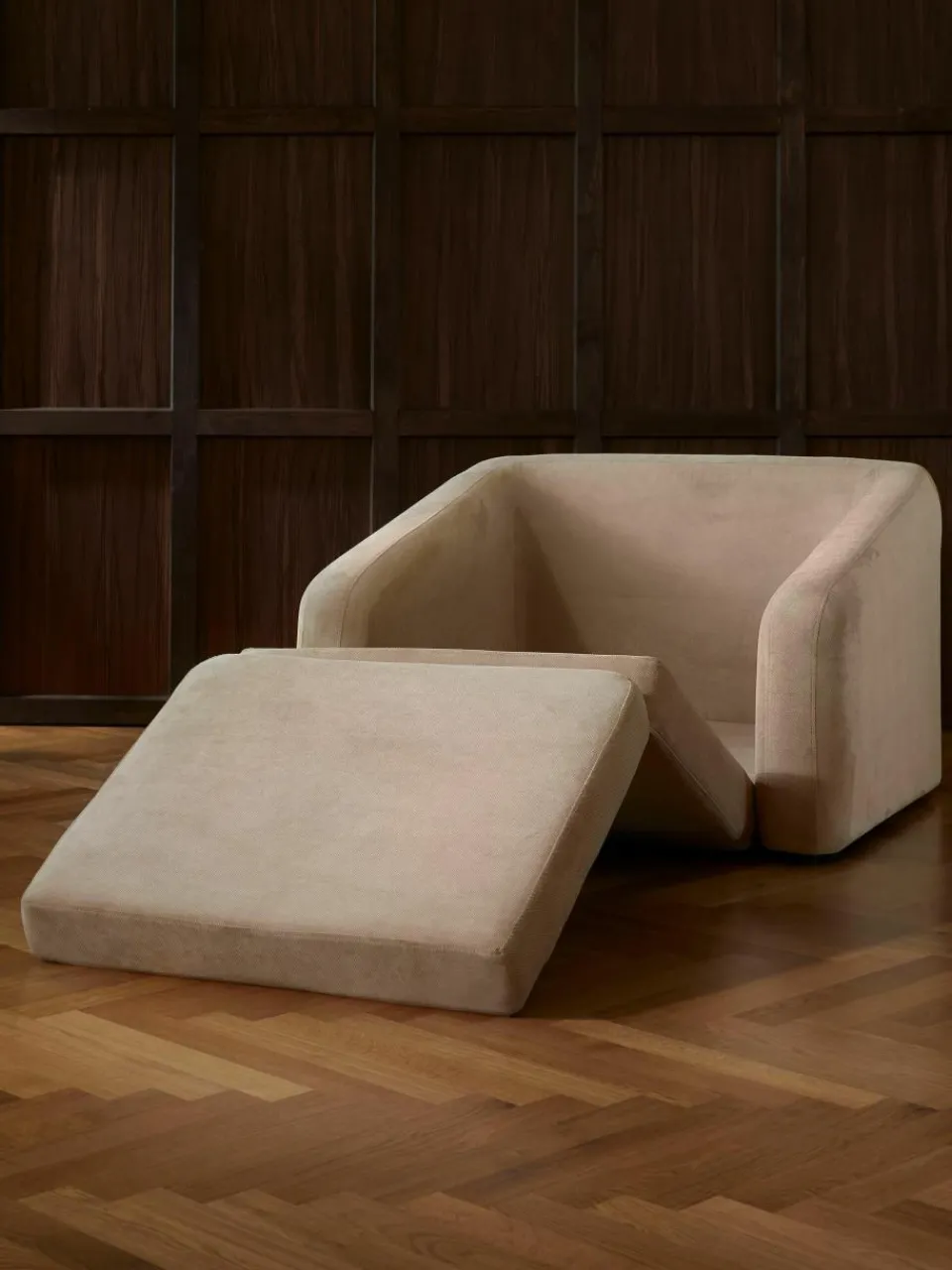 Beige slaapfauteuil Eliot^Westwing Collection Best