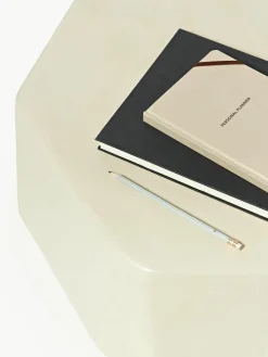 Betonnen salontafel Staffa met organische vorm^ferm LIVING Hot