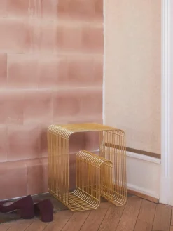Bijzettafel Curve met tijdschriftenvak^AYTM Clearance