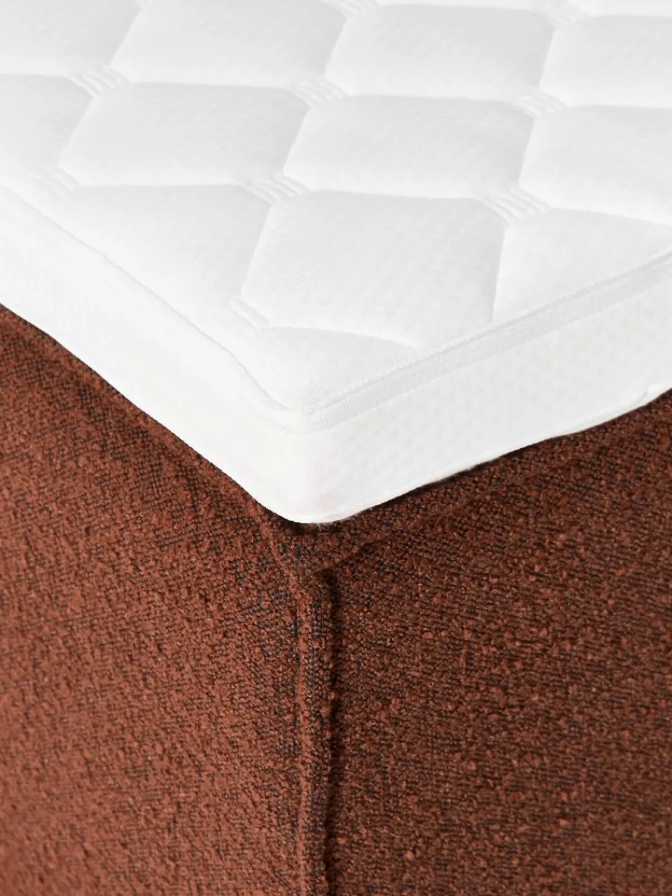 Bouclé boxspring bed Lennon^Westwing Collection Sale