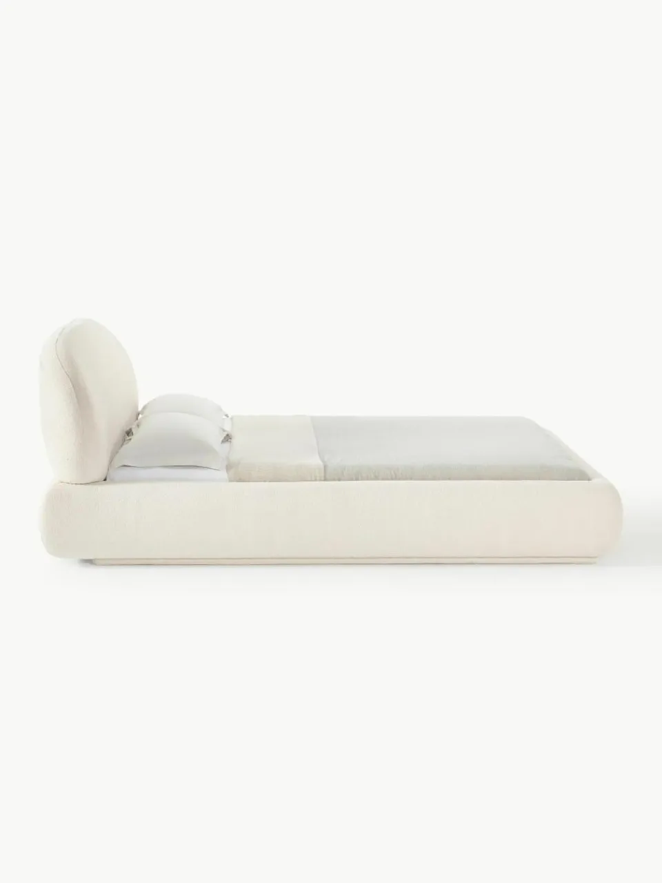 Bouclé gestoffeerd bed Alba met afgeronde hoeken^Westwing Collection Best