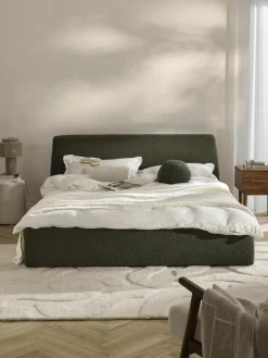 Bouclé gestoffeerd bed Cloud^Westwing Collection Best