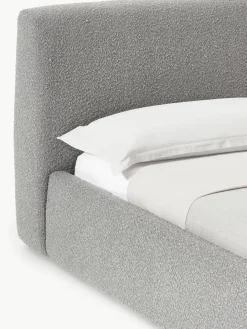 Bouclé gestoffeerd bed Cloud met opbergruimte^Westwing Collection New