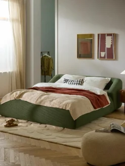 Bouclé gestoffeerd bed Sofia^Westwing Collection Online