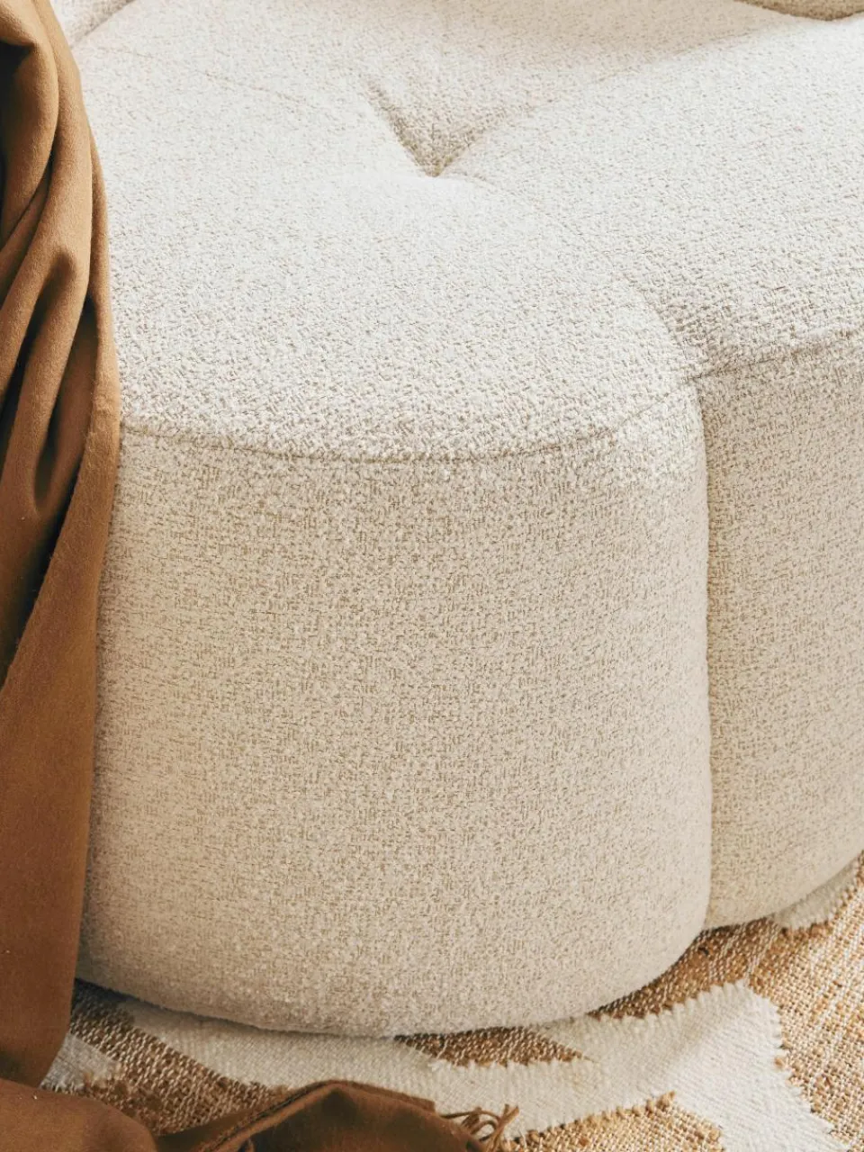Bouclé loungefauteuil Fleur^Westwing Collection New