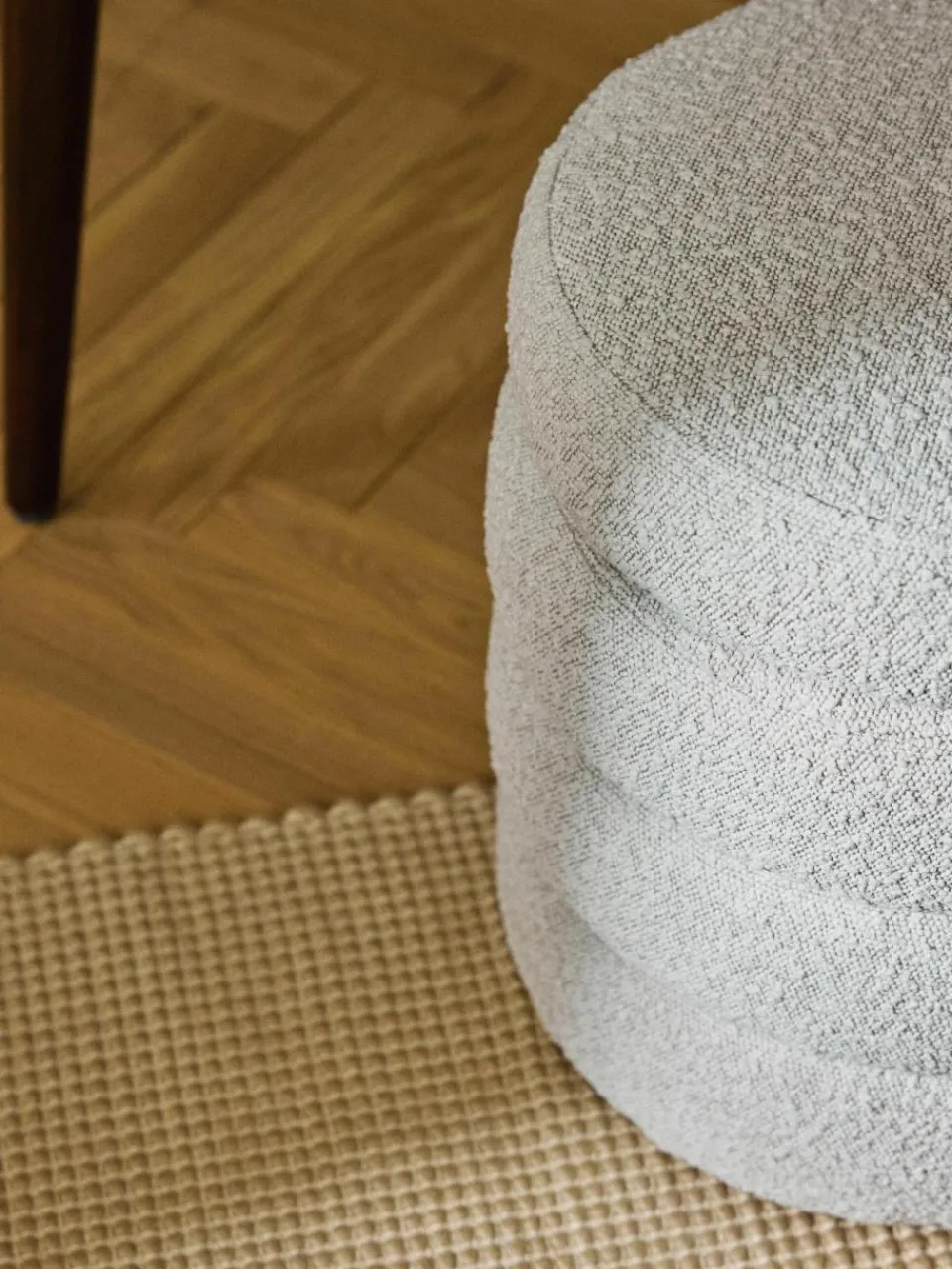 Bouclé poef Alto met opbergruimte^Westwing Collection Outlet