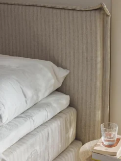 Boxspring bed Emily^Westwing Collection Clearance