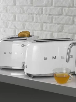 Broodrooster 50's Style met lange sleuf^Smeg Hot
