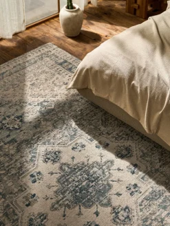Chenille vloerkleed Mahdi^Westwing Collection Hot