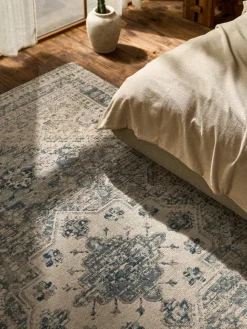 Chenille vloerkleed Mahdi^Westwing Collection Hot