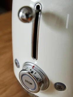 Compacte broodrooster 50's Style^Smeg Clearance