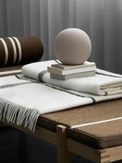 Decoratief object Globe^Kristina Dam Hot