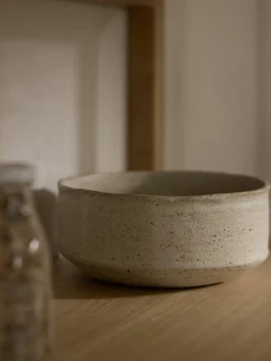 Decoratieve schaal Kamo met ruwe oppervlak, H 15 cm^Westwing Collection Discount