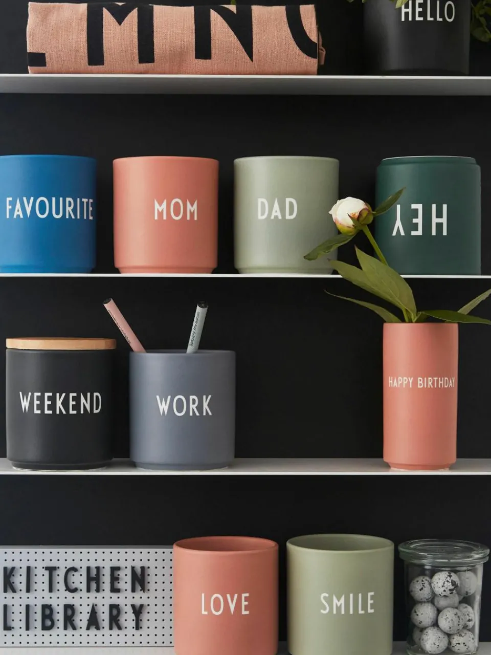Design beker Favourite DAD/LOVE met opschrift op de voor- en achterzijde^DESIGN LETTERS Outlet