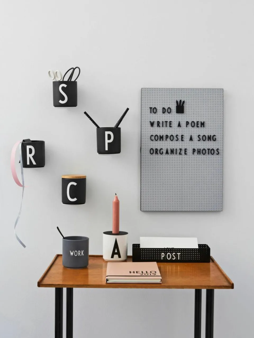 Design beker Favourite WORK met opschrift^DESIGN LETTERS Clearance