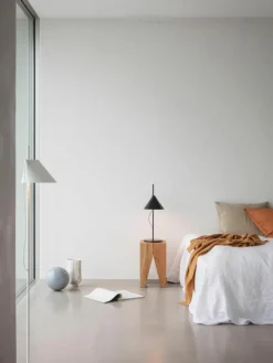 Dimbare LED leeslamp Yuh met timerfunctie^Louis Poulsen Discount