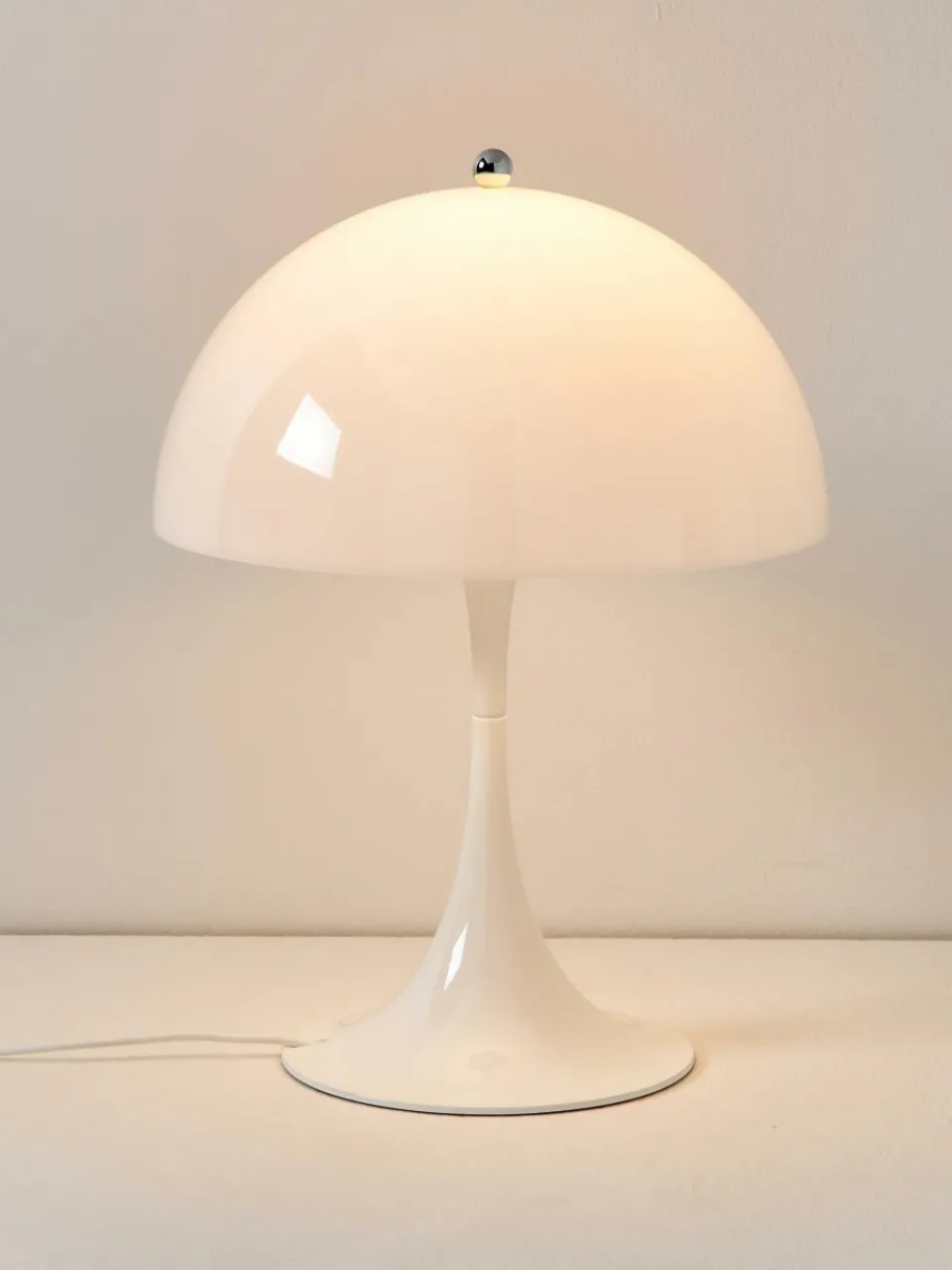 Dimbare LED tafellamp Panthella met timerfunctie, H 34 cm^Louis Poulsen New