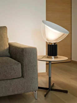Dimbare LED tafellamp Taccia Small, mondgeblazen^Flos Hot