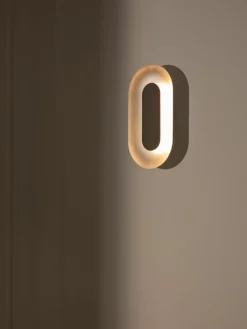Dimbare LED wandlamp Sasi^Nuura Best