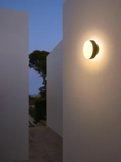 Dimbare outdoor LED wandlamp Plaff-On!, mondgeblazen^Marset Outlet
