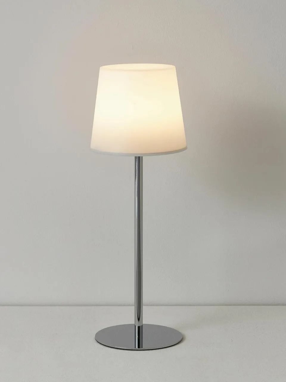 Dimbare tafellamp Fausta met USB-aansluiting^Westwing Collection Clearance