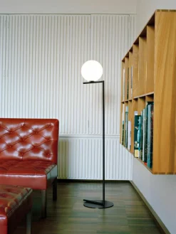 Dimbare vloerlamp IC Lights, mondgeblazen^Flos Online