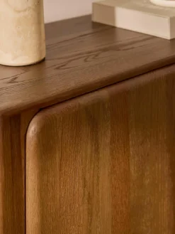 Dressoir Chandler van eikenhout^Westwing Collection Best