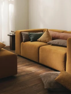 Driehoekige corduroy kussen Kylen^Westwing Collection Clearance