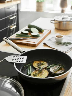 Edelstalen braadpan Elegance met antiaanbaklaag^RÖSLE Best