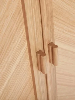 Eikenhouten kledingkast Herringbone met visgraatpatroon^Hübsch Best