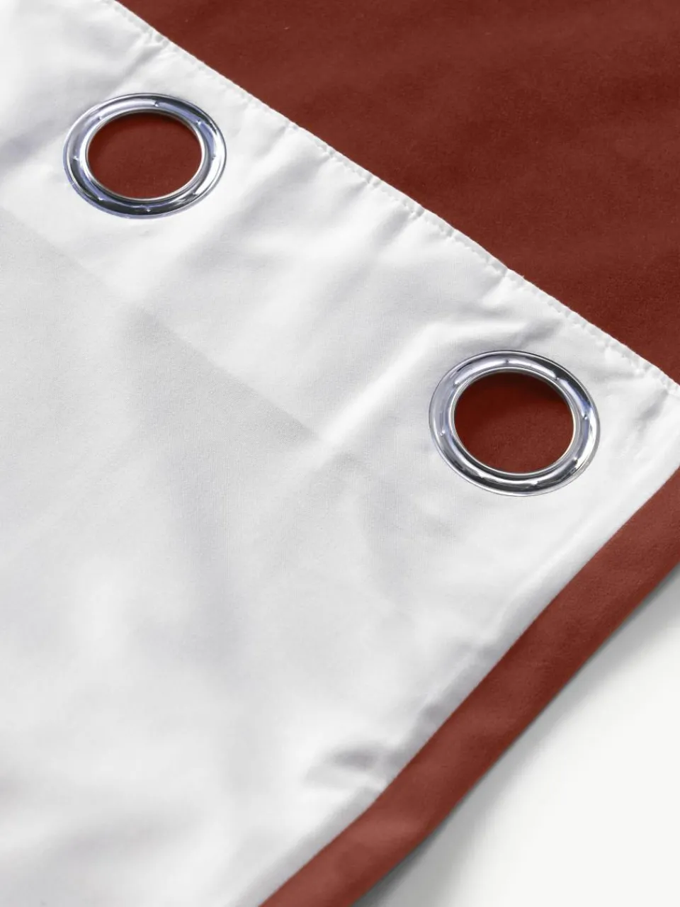 Fluwelen verduisteringsgordijn Rush met oogjes, 2 stuks^Westwing Collection Discount