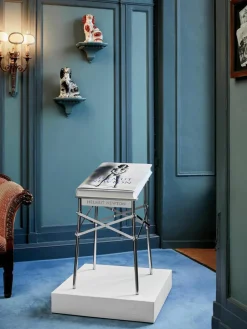 Fotoboek Helmut Newton - Baby Sumo met boekenstandaard^Westwing Discount