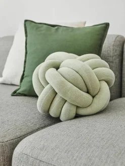 Geknoopt kussen Twist^Westwing Collection Clearance