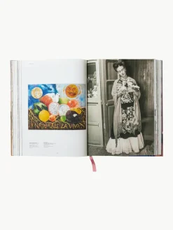 Geïllustreerd boek Frida Kahlo. All paintings^Westwing Online