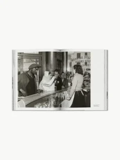 Geïllustreerd boek Robert Doisneau. Paris^Westwing Discount