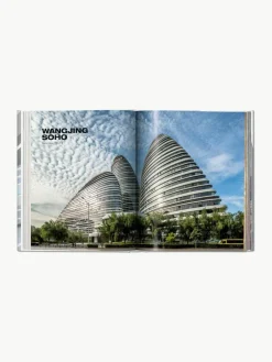 Geïllustreerd boek Zaha Hadid. Complete Works. 1979 - today^Westwing Online