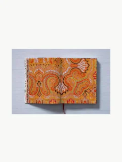 Geïllustreerde boeken The Book of Printed Fabrics. From the 16th century until today, set van 2^Westwing New