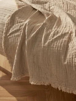 Geplooide katoenen deken Artemis met franjes^Westwing Collection Fashion