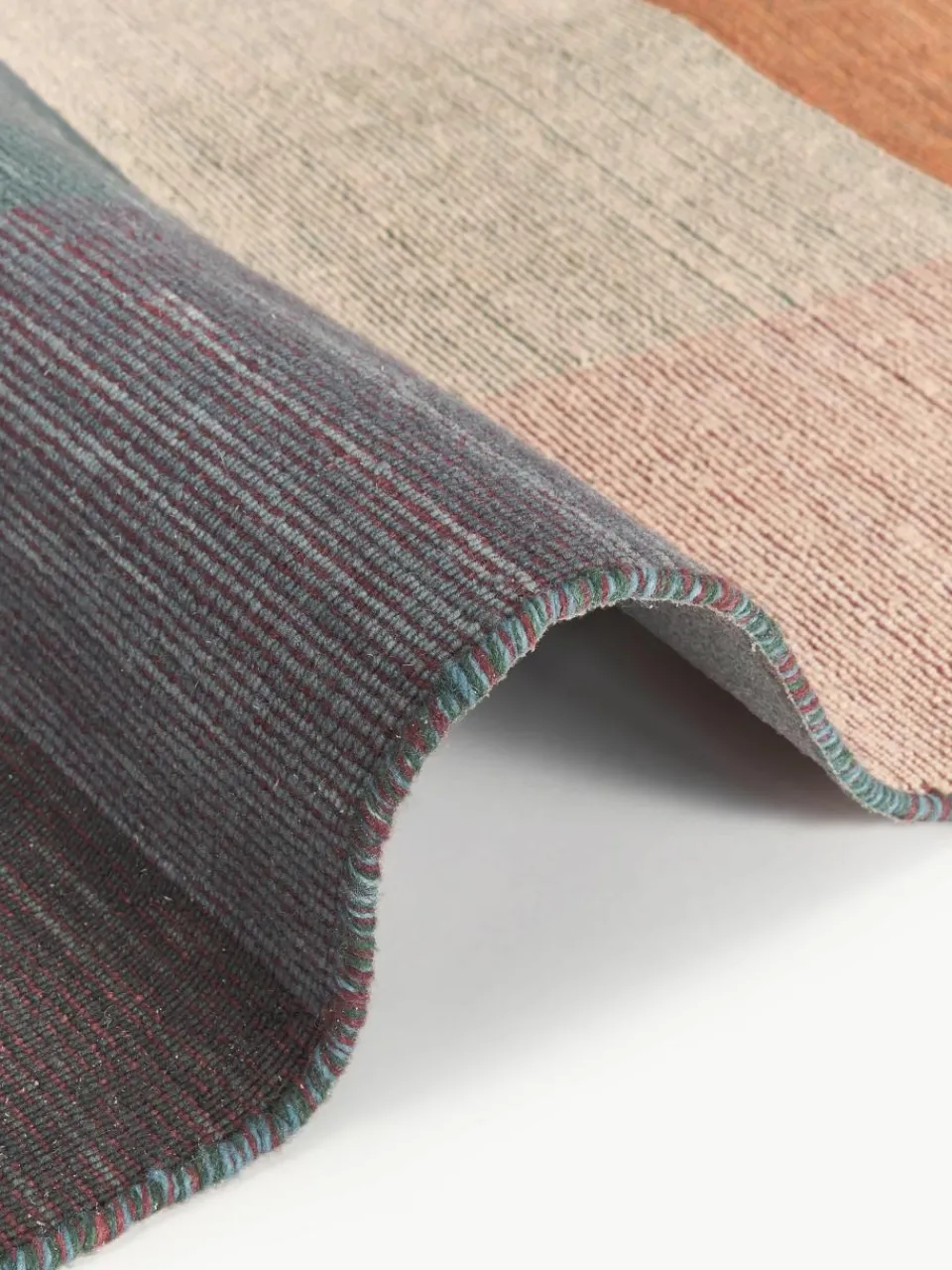 Geruit wollen vloerkleed Bliss met franjes^Westwing Collection New