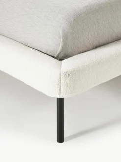 Gestoffeerd bed Amelia van teddy bouclé^Westwing Collection Clearance