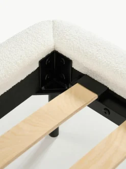 Gestoffeerd bed Amelia van teddy bouclé^Westwing Collection Clearance