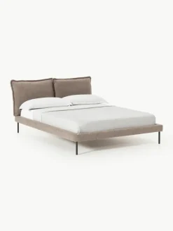 Gestoffeerd bed Amelia van teddy bouclé^Westwing Collection Online
