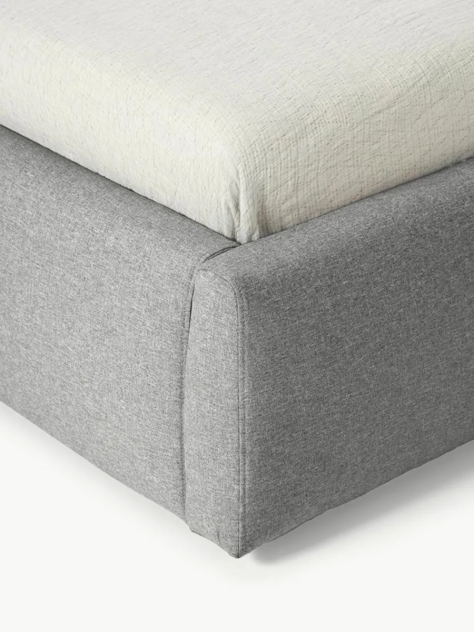Gestoffeerd bed Cloud met opbergruimte^Westwing Collection Discount