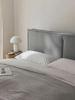 Gestoffeerd bed Dream^Westwing Collection Sale