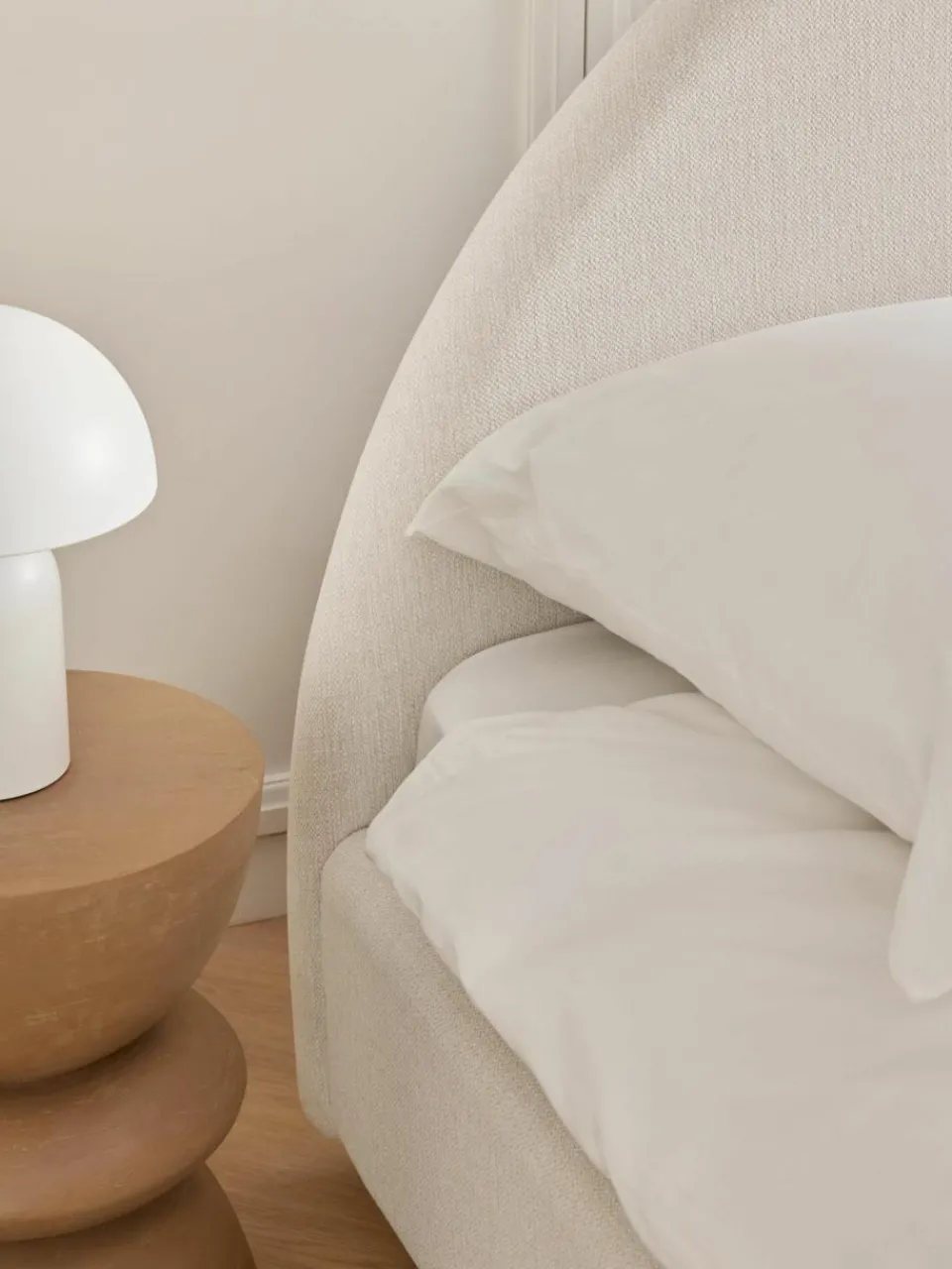 Gestoffeerd bed Ebba met opbergruimte^Westwing Collection Online