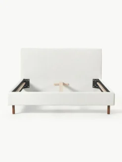 Gestoffeerd bed Giulia met houten poten^Westwing Collection Sale