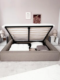 Gestoffeerd bed Lennon met opbergfunctie^Westwing Collection Discount