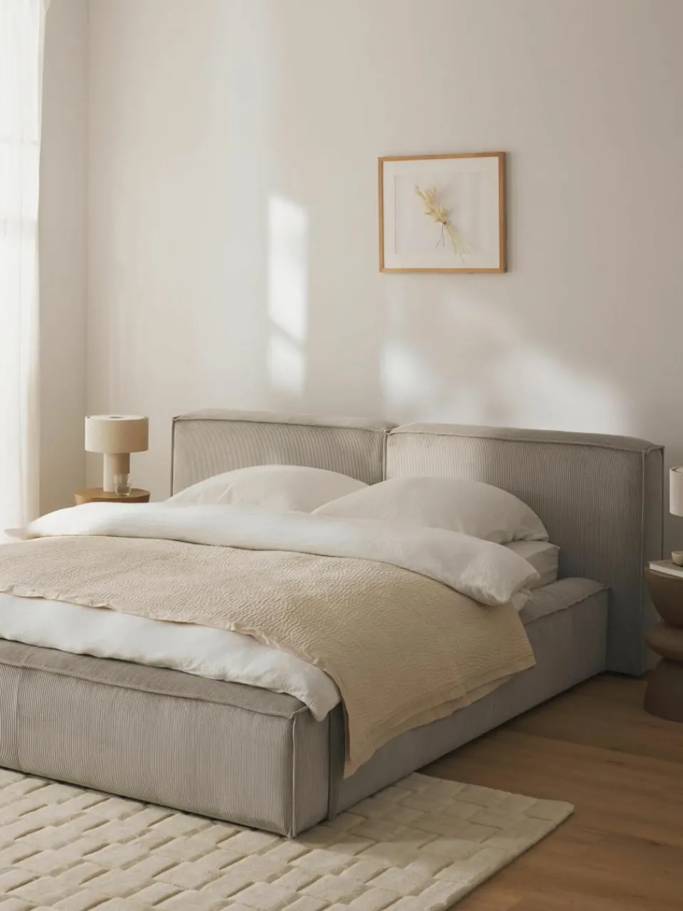 Gestoffeerd bed Lennon van corduroy met opbergfunctie^Westwing Collection Best