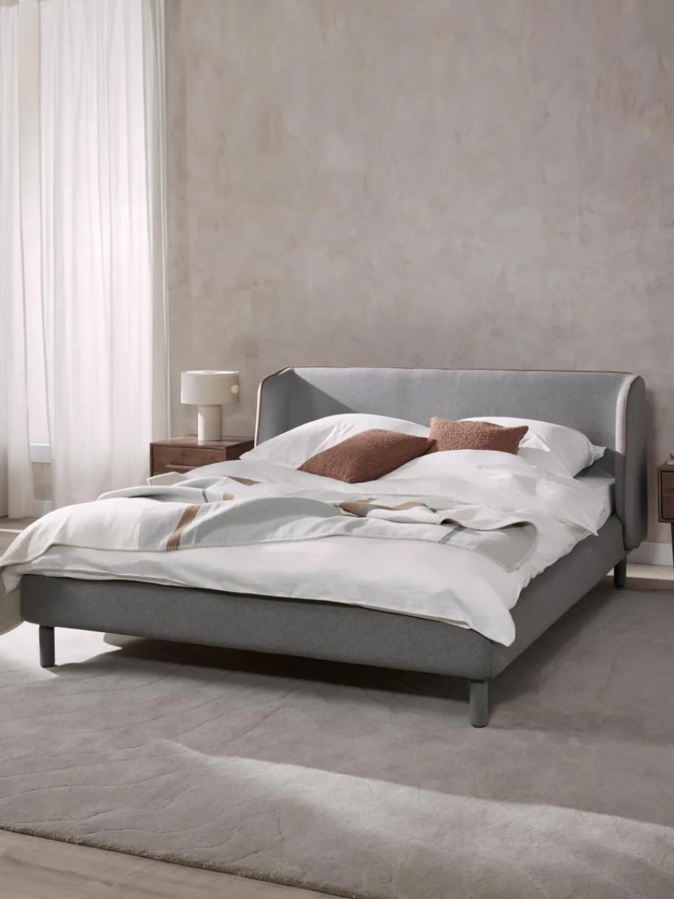 Gestoffeerd bed Luma met hoofdeinde^Westwing Collection Hot