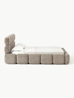 Gestoffeerd bed Tayla van teddy bouclé met opbergruimte^Westwing Collection Online